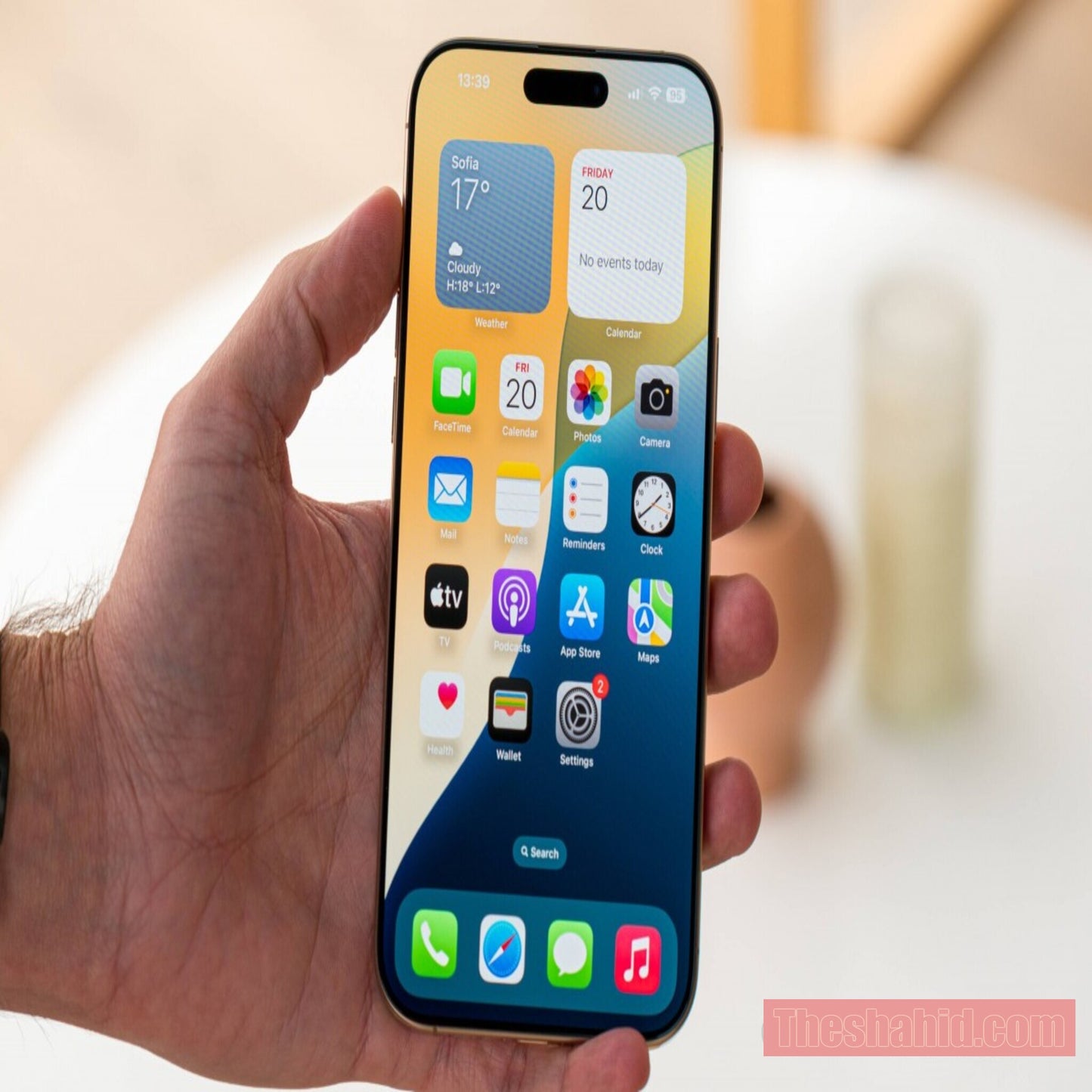 Apple iPhone 16 Pro Max