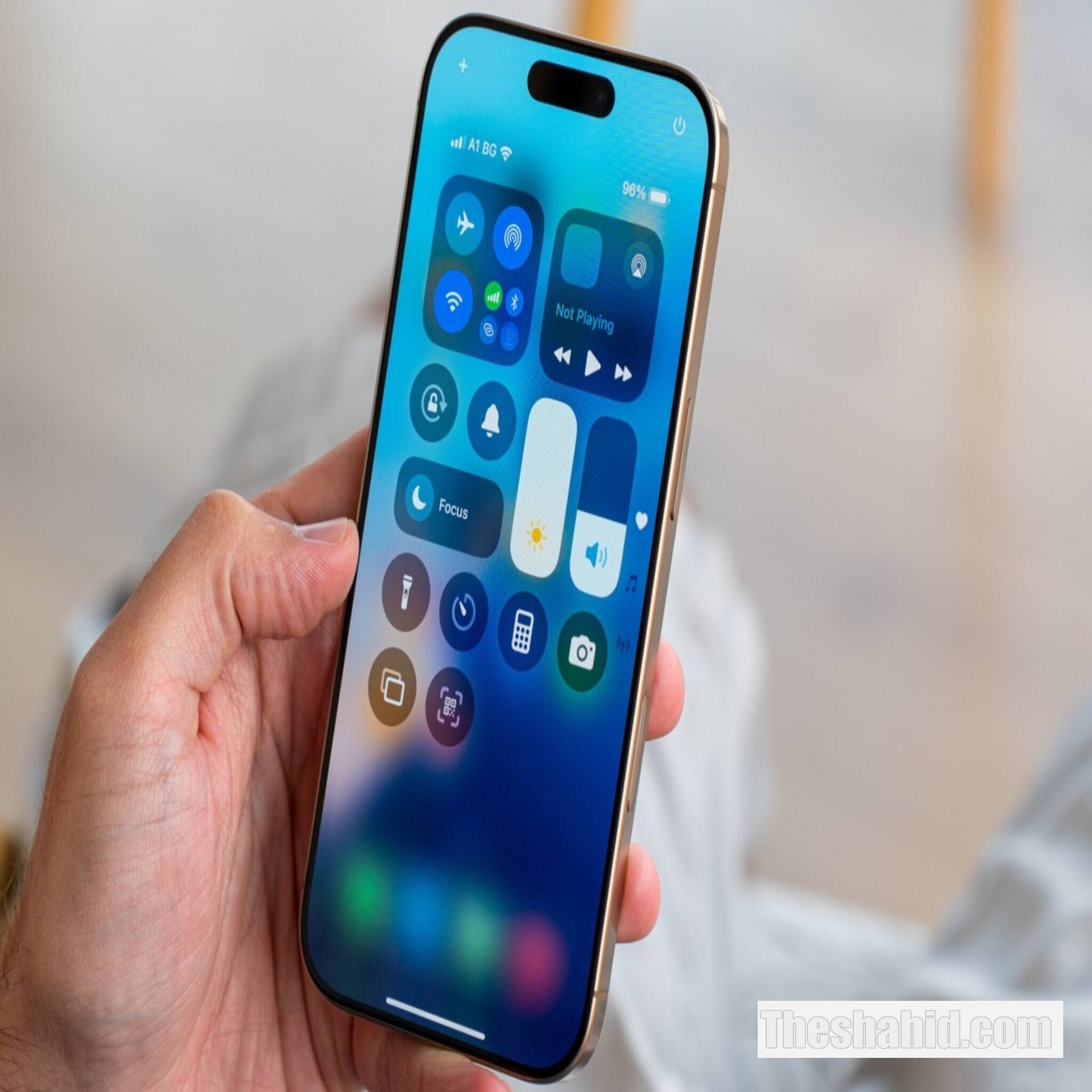 Apple iPhone 16 Pro
